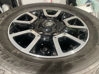 Toyota tundra 2024 wheels and tires  275/65r18 Michelin