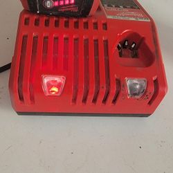 Milwaukee M18 Lithiux Xc 5.0 With Charger