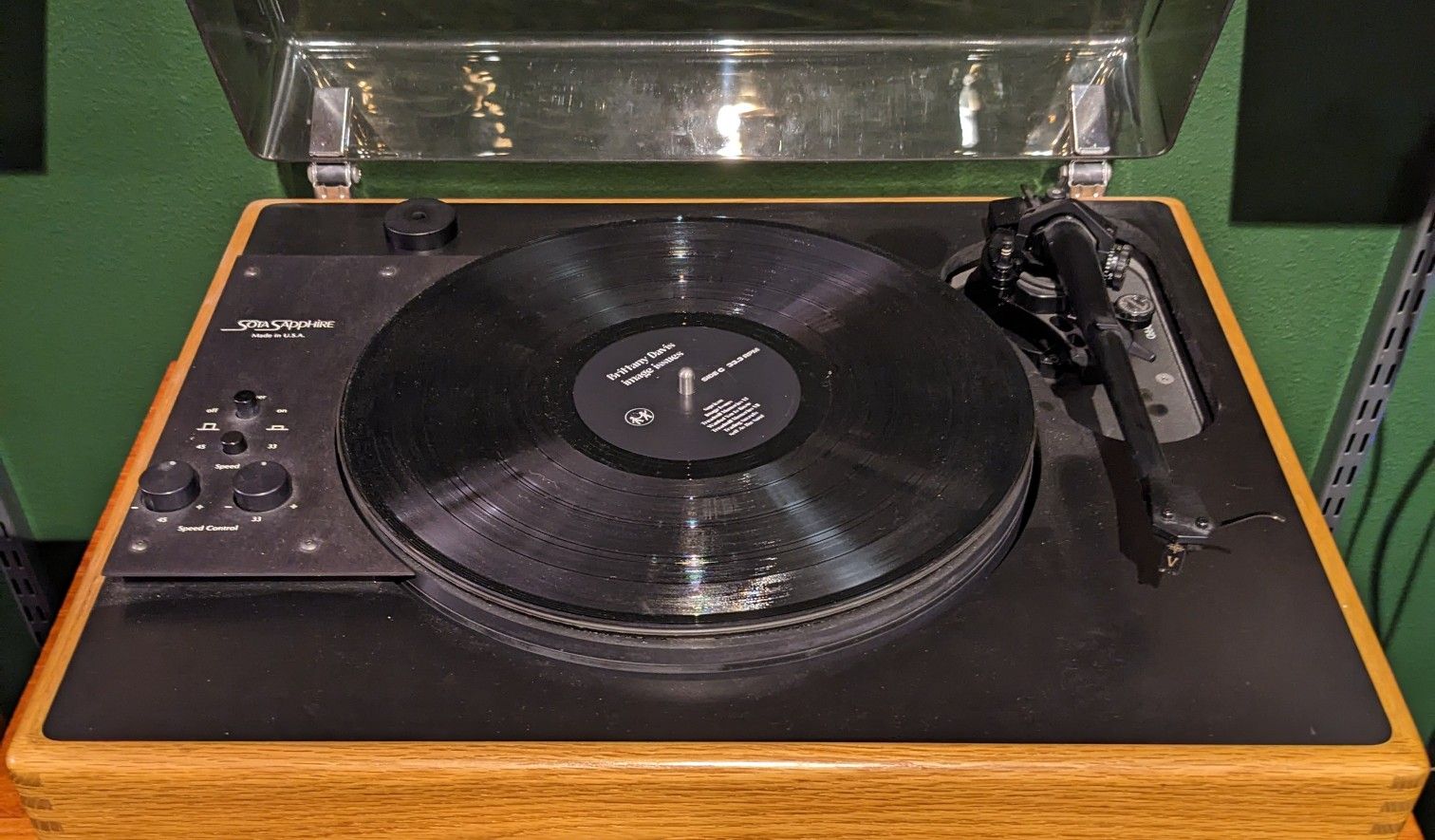 Sota Sapphire Turntable With Vacuum