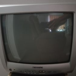 13 Inch SANSUI TV