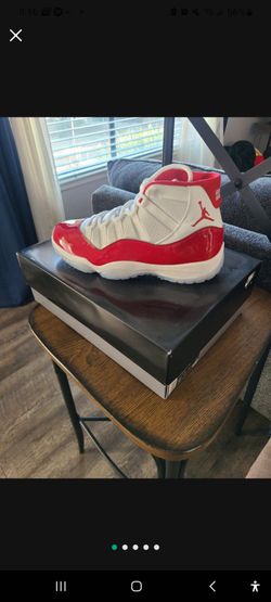 Jordan 11 Cherry