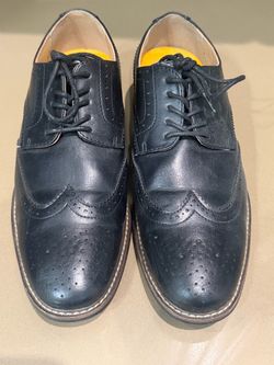 Men’s Black Wingtip Oxford Dress Shoes – Size 8.5