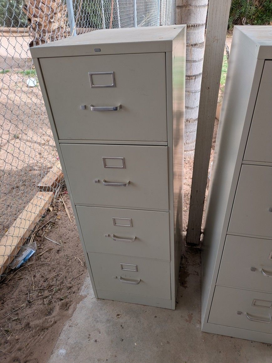 Hon 4 Drawer File Cabinet