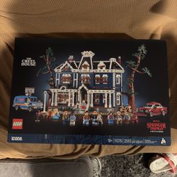 LEGO Stranger Things: The Creel House