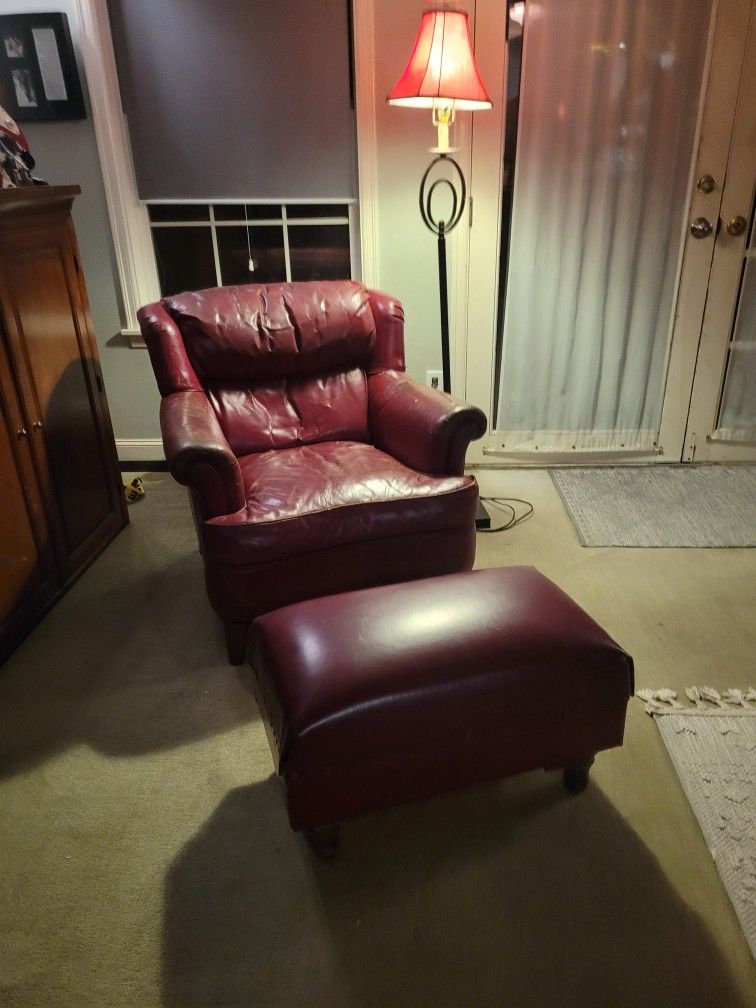 Free Vintage Red Leather Chair W/ Ottoman