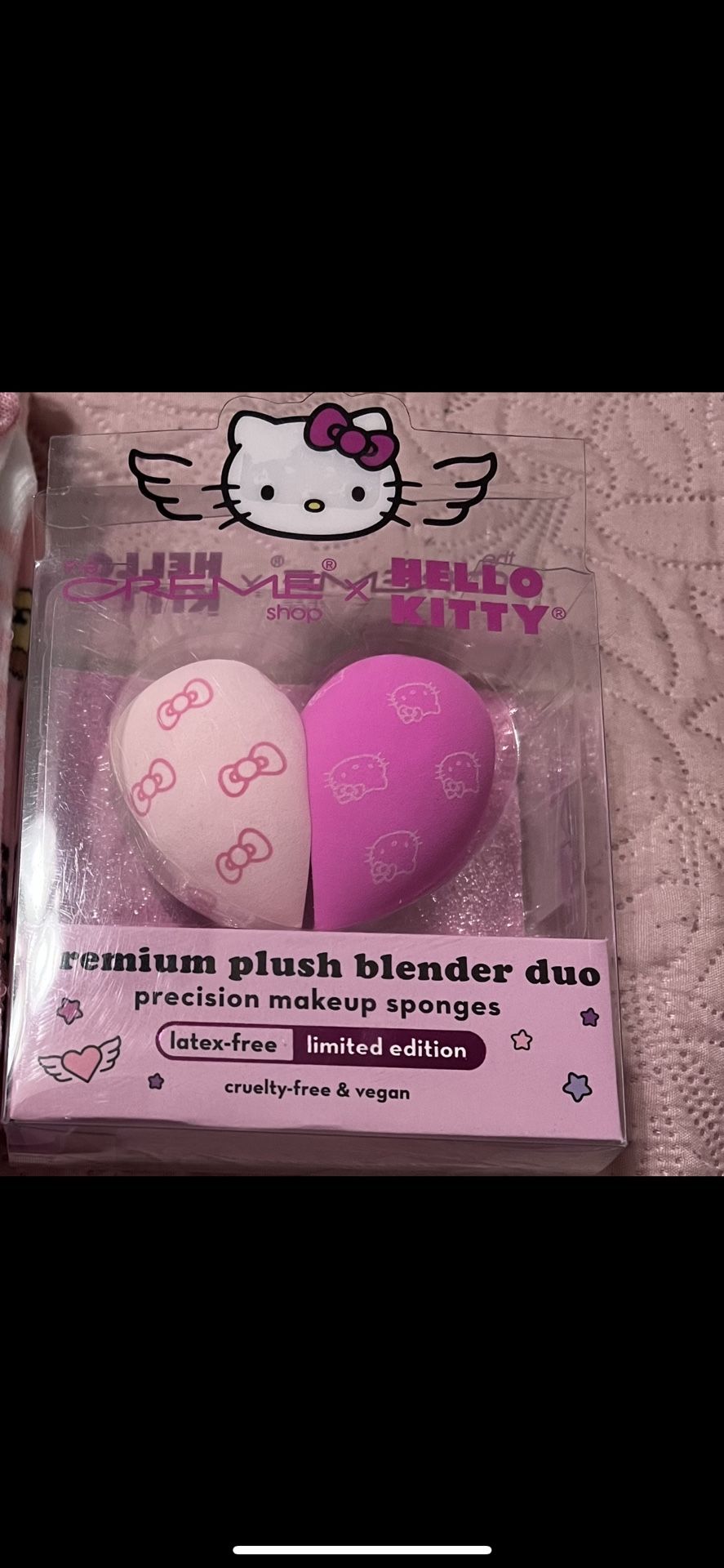 Hello Kitty beauty Blender 