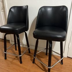 2 Metal Barstool with Swivel Bucket Seat