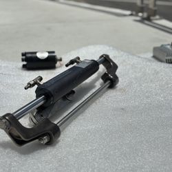 Uflex UC128-OBF-1 Hydraulic Steering Cylinder (USED)