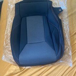 subaru crosstrek right front seat cushion COVER