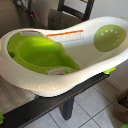 Fisher Price Baby Tub