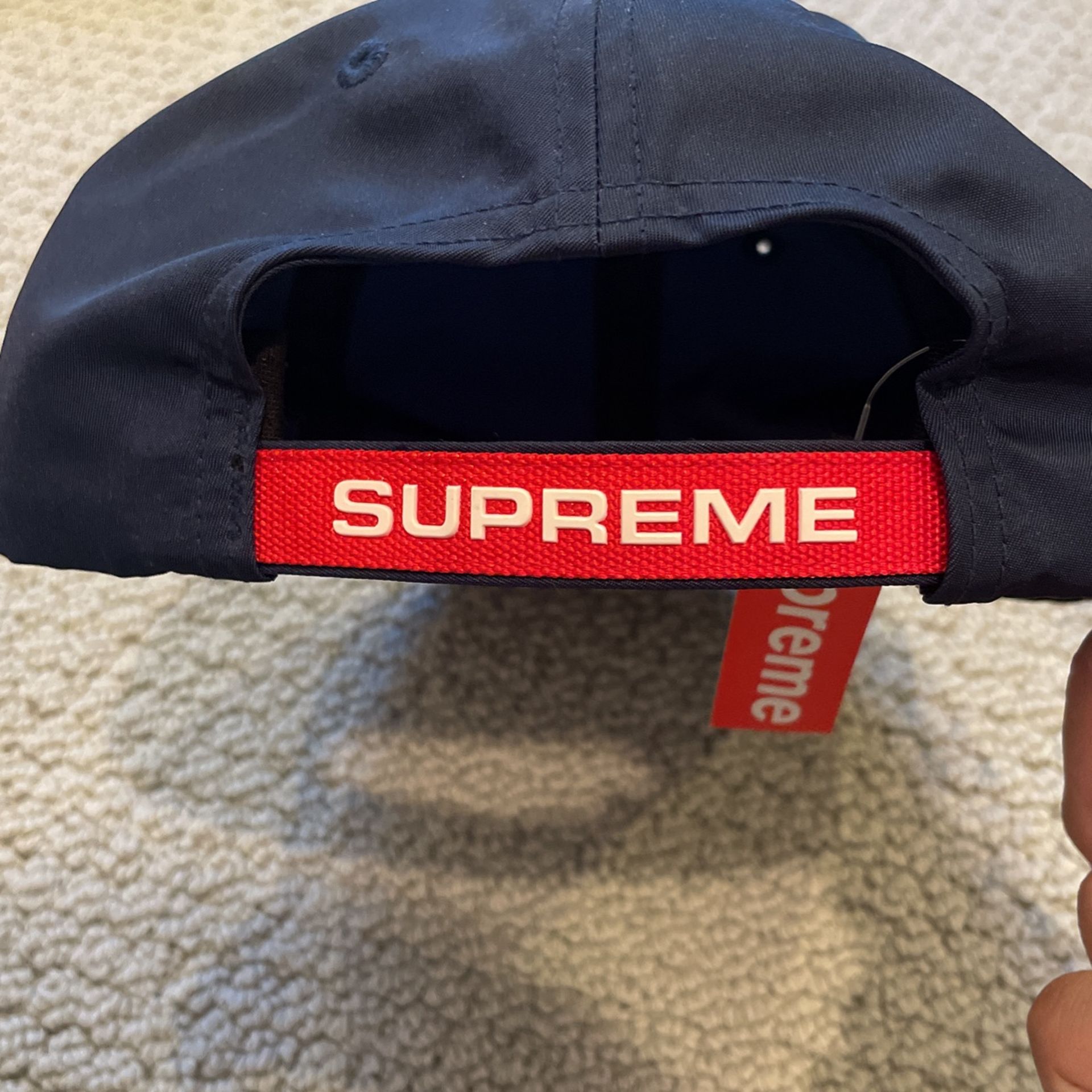 SUPREME 6 panel hat