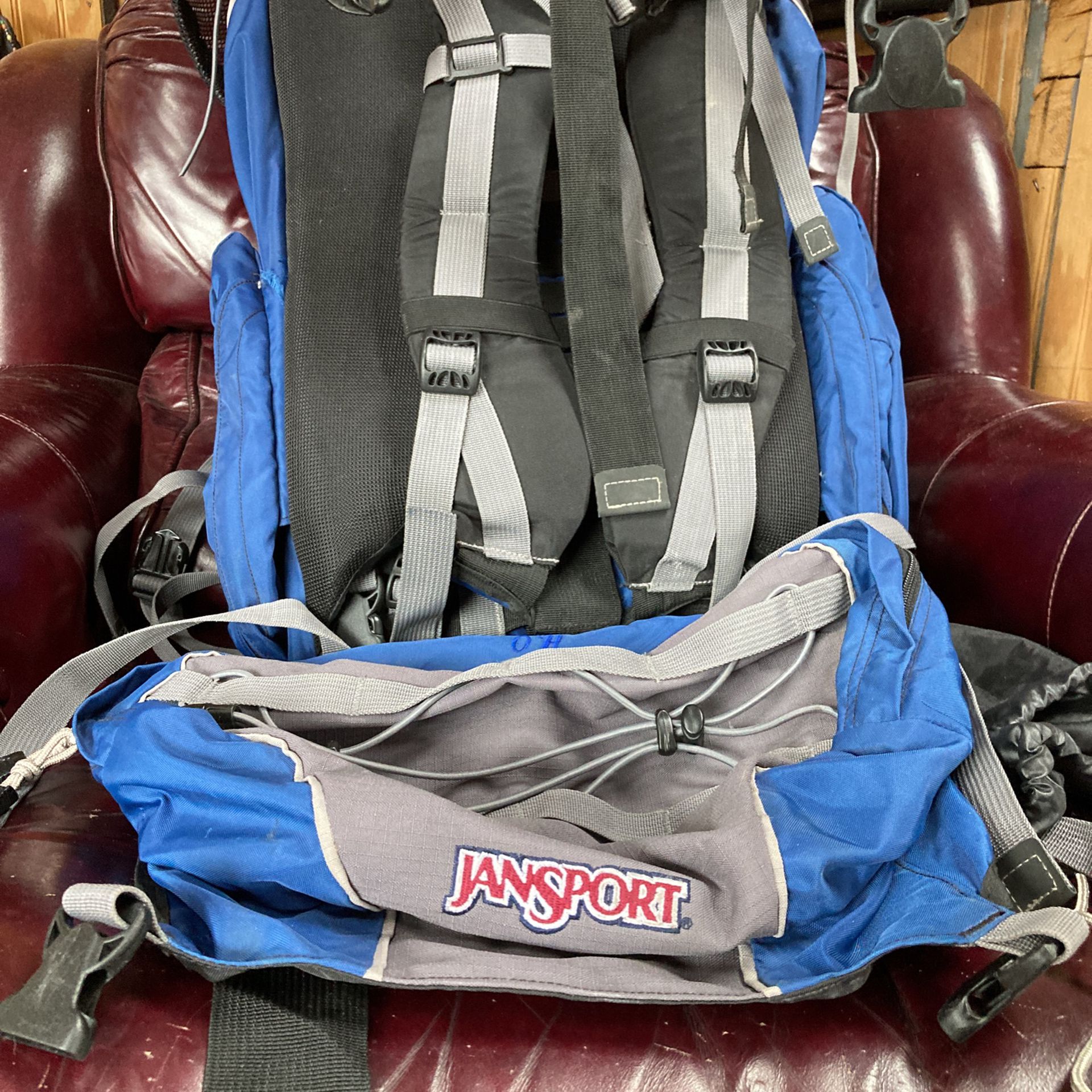 Jansport ultimate hiking backpack