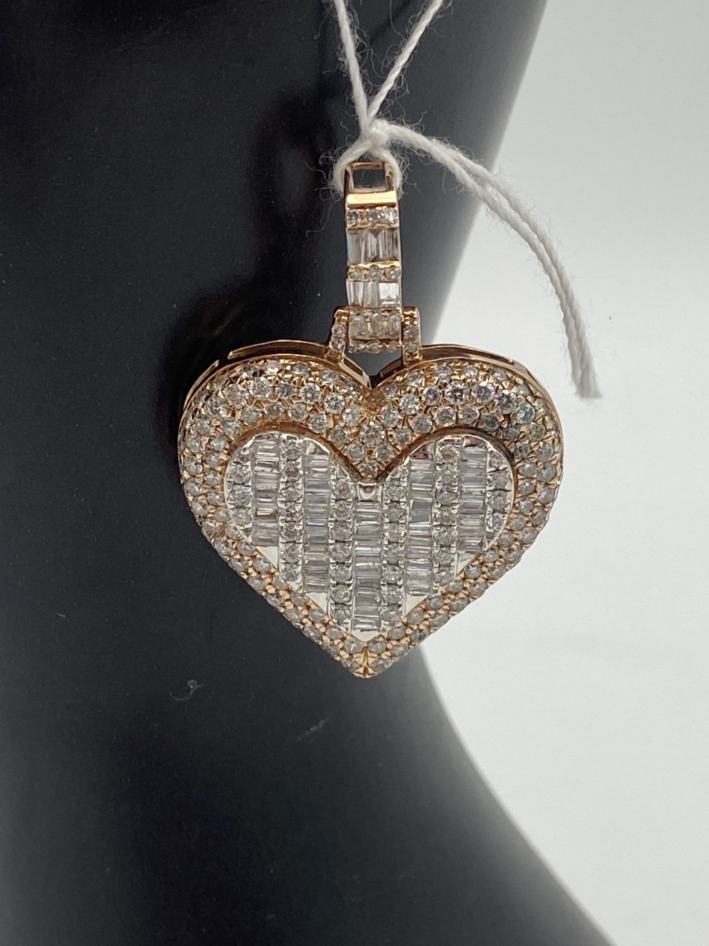 14kt Rose Gold 1.50cttw Diamond Heart Pendant