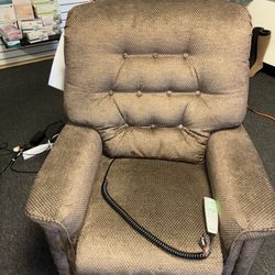 Lift Chair (Sale)