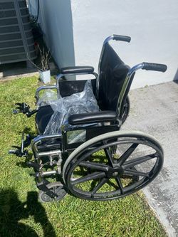 Silla de rueda en buenas condiciones