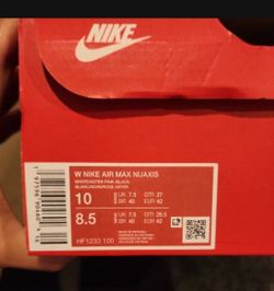 Womens Brand New In Box Nike