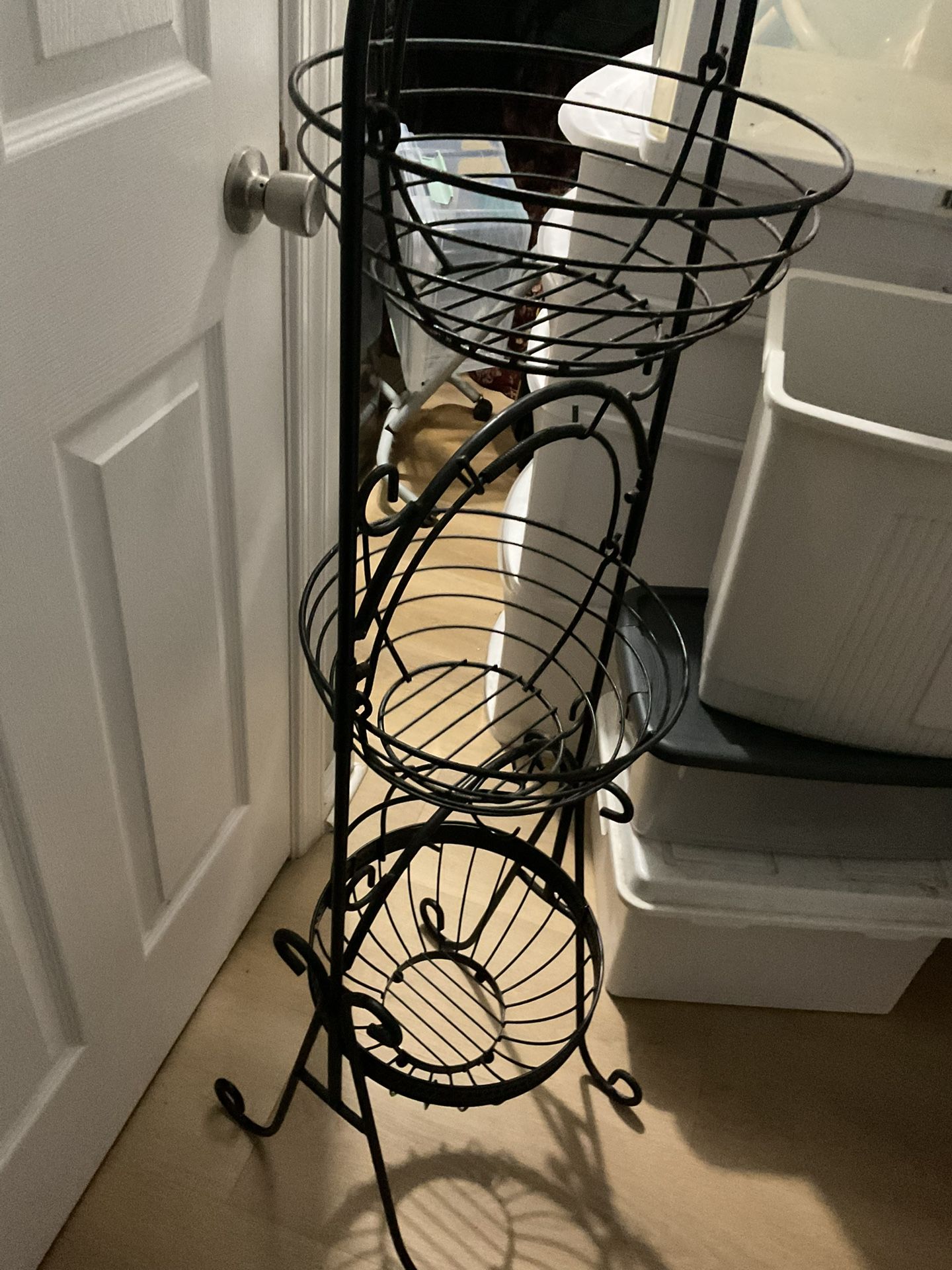 A Nice 50” High Wire Fruits, And Vegetables Basket (NO SHIPPING)