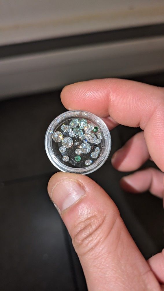 Lab And Moissanite Loose Diamonds 