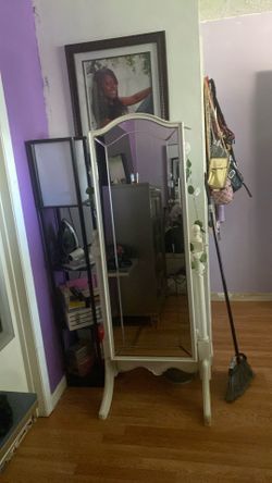 Mirror Jewelry Storage