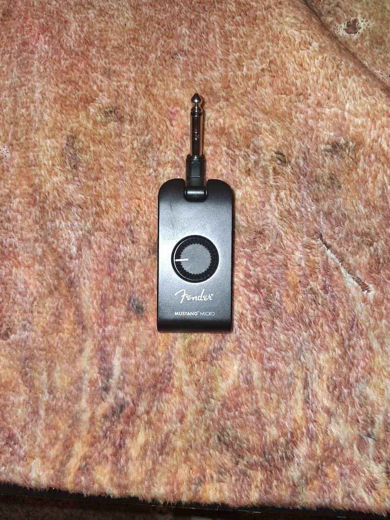 Fender Mustang MICRO 