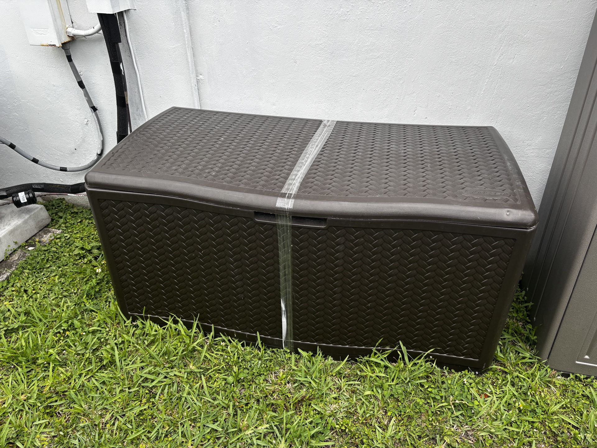 Suncast Storage
