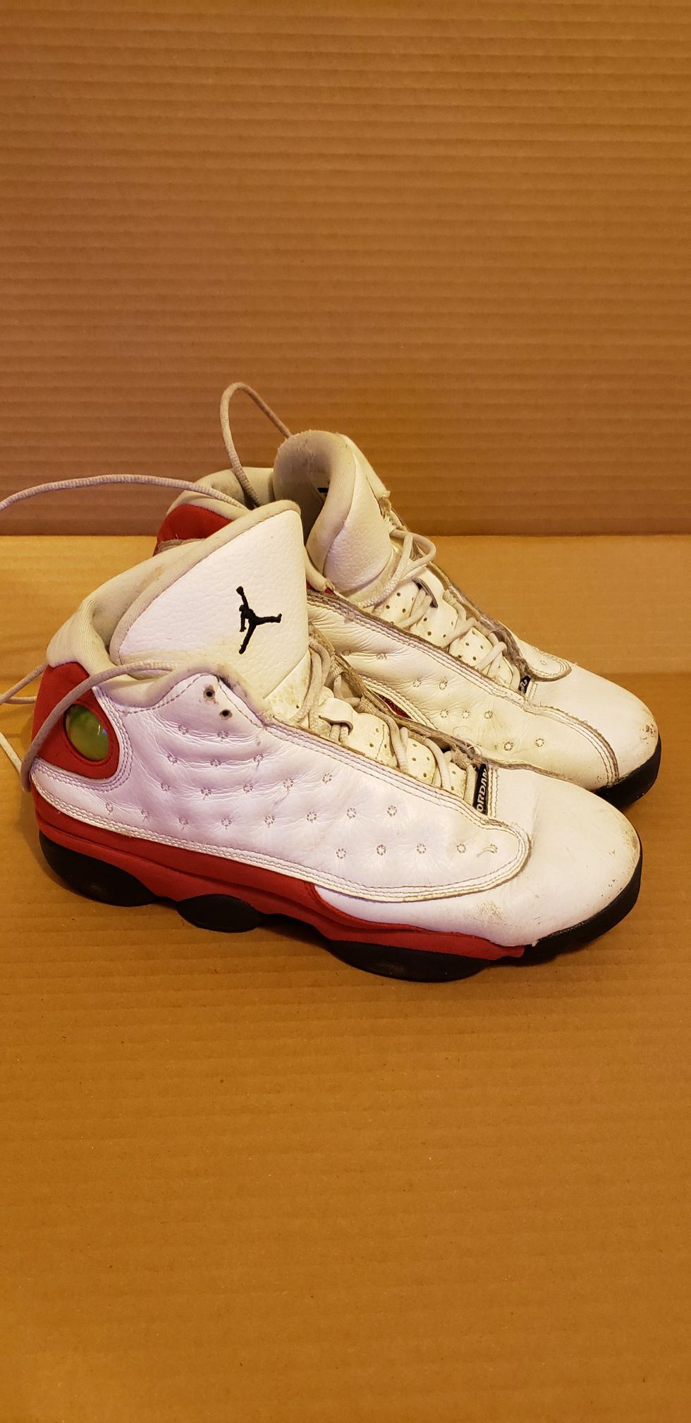 Nike Size 7Y Air Jordan 13 XIII Retro GS Varsity Red/white 414574-101