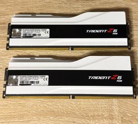 G.SKILL Trident Z5 RGB DDR5 RAM 64GB 2x32 6400 CL32 Matte White Desktop Memory OPEN TO TRADES