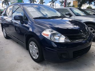 NISSAN VERSA 2011 $6,500 / NO PAPELES NO LICENCIA NO PROBLEMA