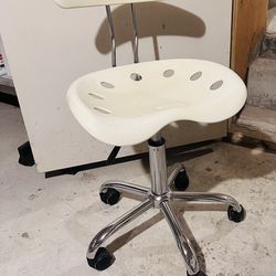 High Chair Free Pickup
