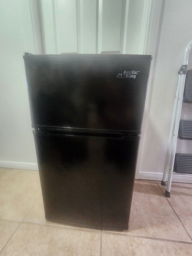 Mini Refrigerator