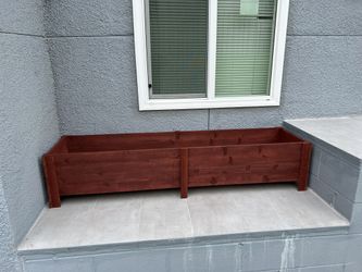 Cedar Planter