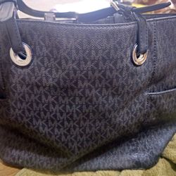 Michael Kors Tote