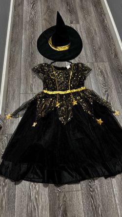 Cute Halloween dress costume in new condition size 8,10