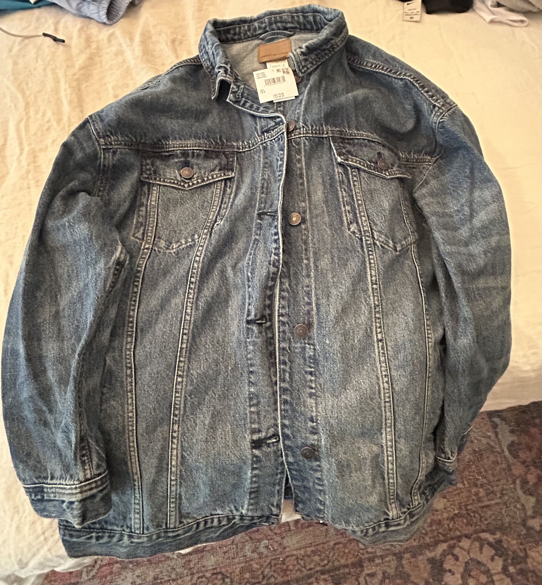 Women’s American Eagle Jean Jacket Size Large