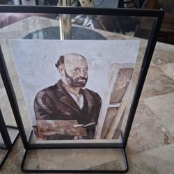 2 Portaretratos, Metal Y Cristal, Alto 9",Largo 7", Alto 8",Largo 6"