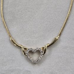 Natural Est. 1/2 CT. TW diamond (19) 17" 14K yellow gold  heart Necklace, 7.5 gr