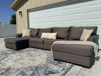 Living spaces dark gray sectional U shaped DELIVERY AVAILABLE