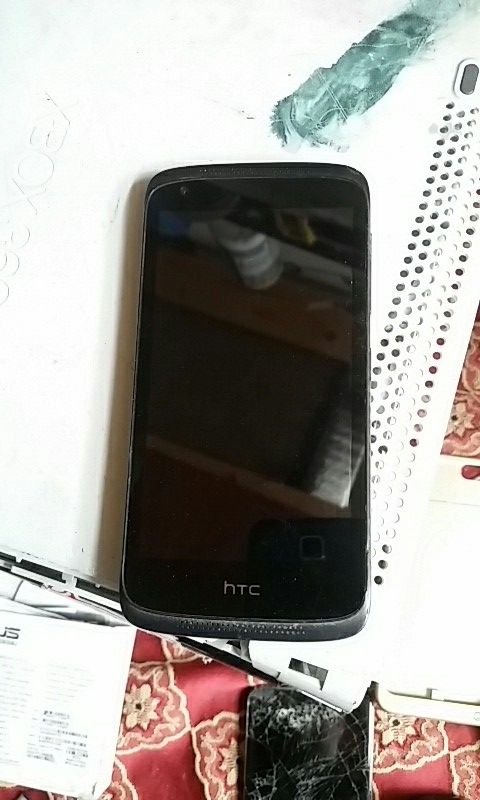 HTC damage htcd100L has good battery no charge no power good screen