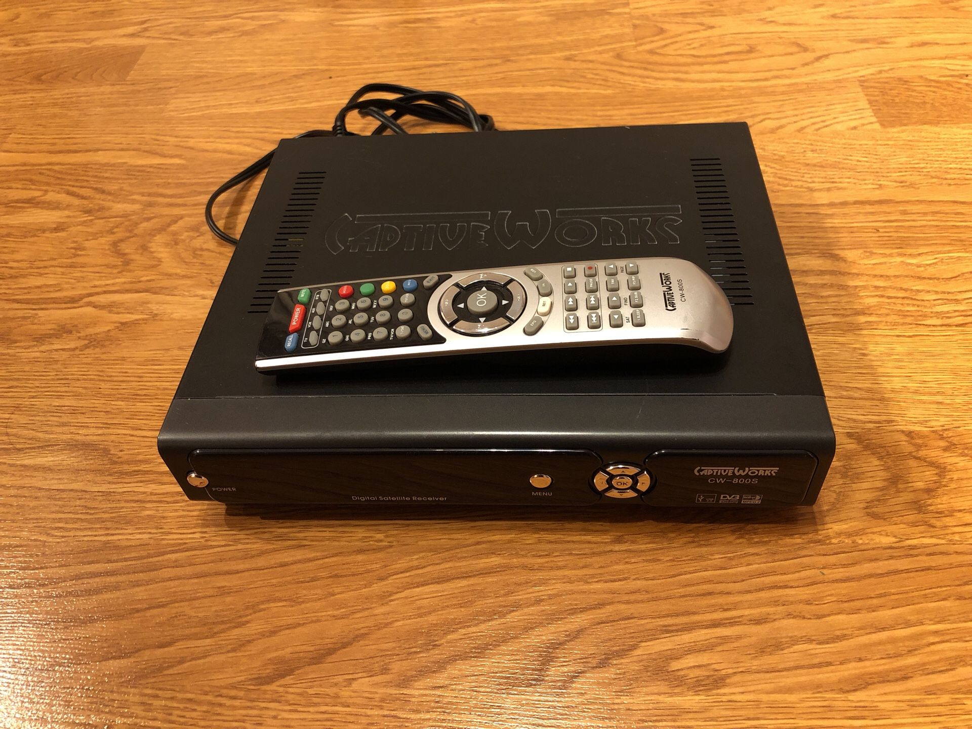Digital satellite receiver CaptiveWorks cw -800s