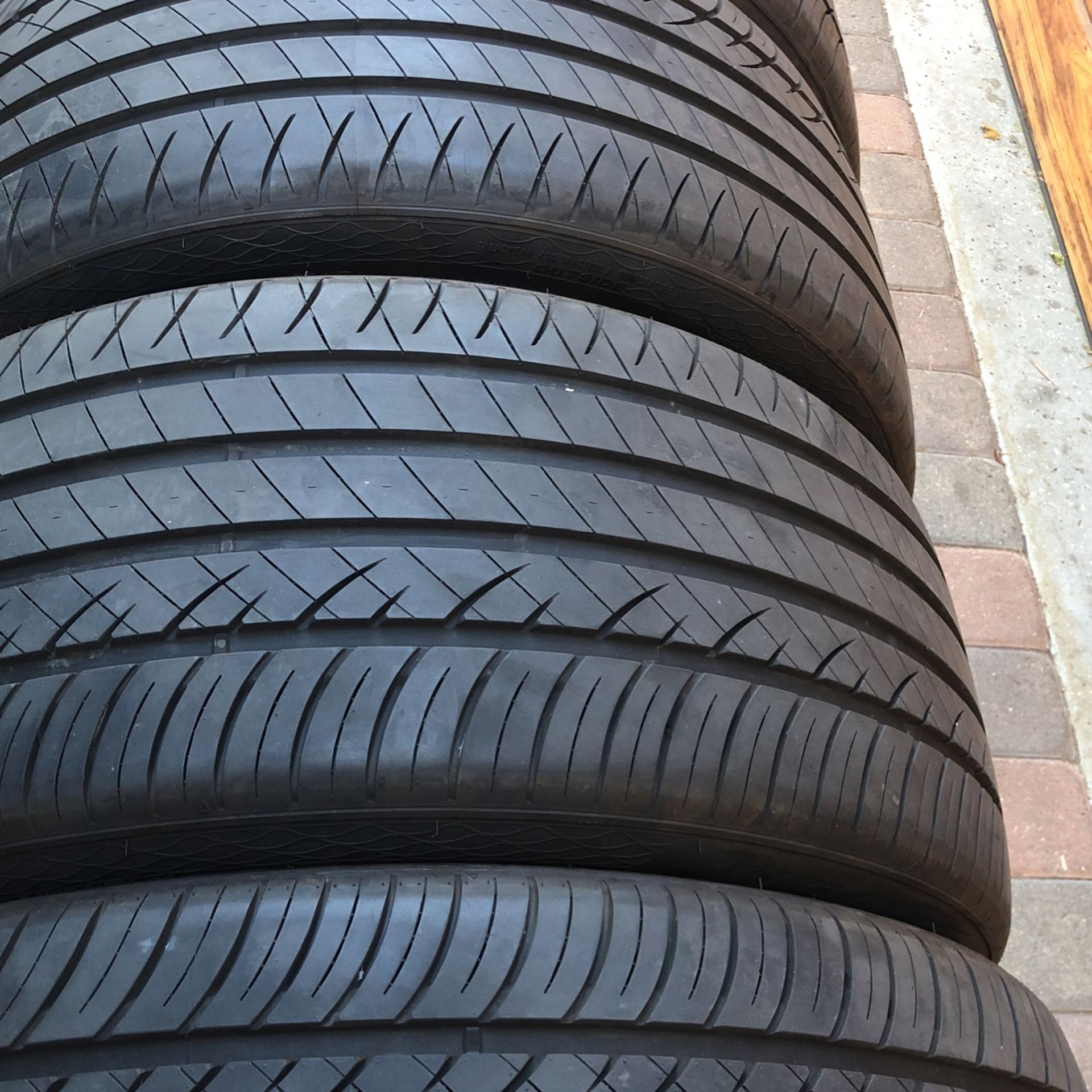 305 35 zr24 neoterra neosport tires in like new condition for sale in