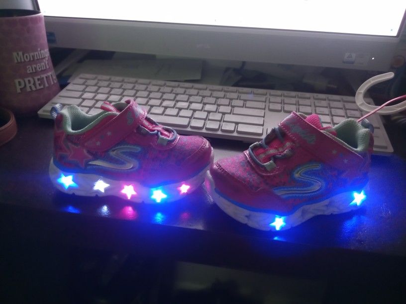 Toddler "Light Up" Skechers!!