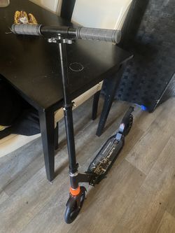 Caroma Kick Scooter