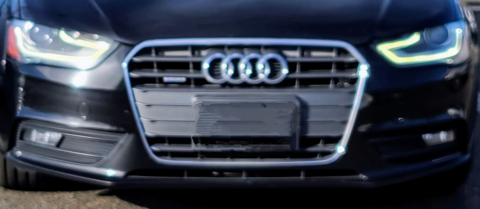 OEM 2013 Audi A4 Quattro Stock Center Grille B8.5 For Sale. Cash Only. $300