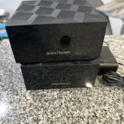 Netgear Nighthawk Mesh Wifi 6 Router W/ One Satellite