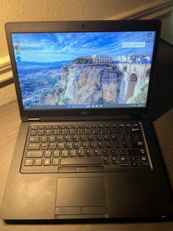 Dell 14” laptop 16G ram 256G ssd Win11 Office365