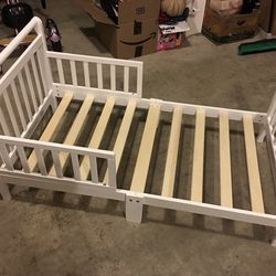 Toddler Bed With Mattress