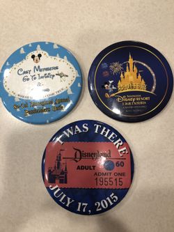 DISNEY BUTTONS