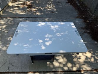Tabletop Sit/Stand Desk