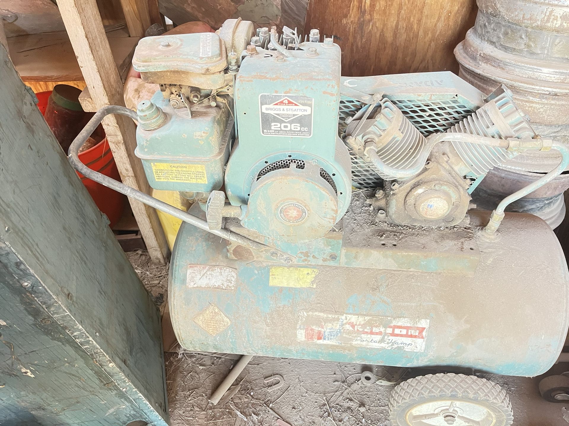 Gas Compressor