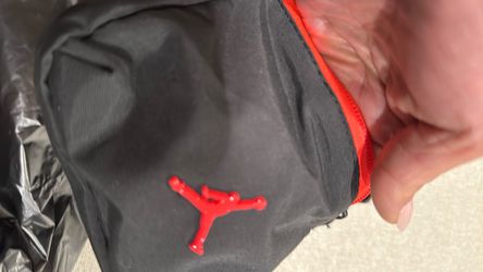 Jordan cross body bag